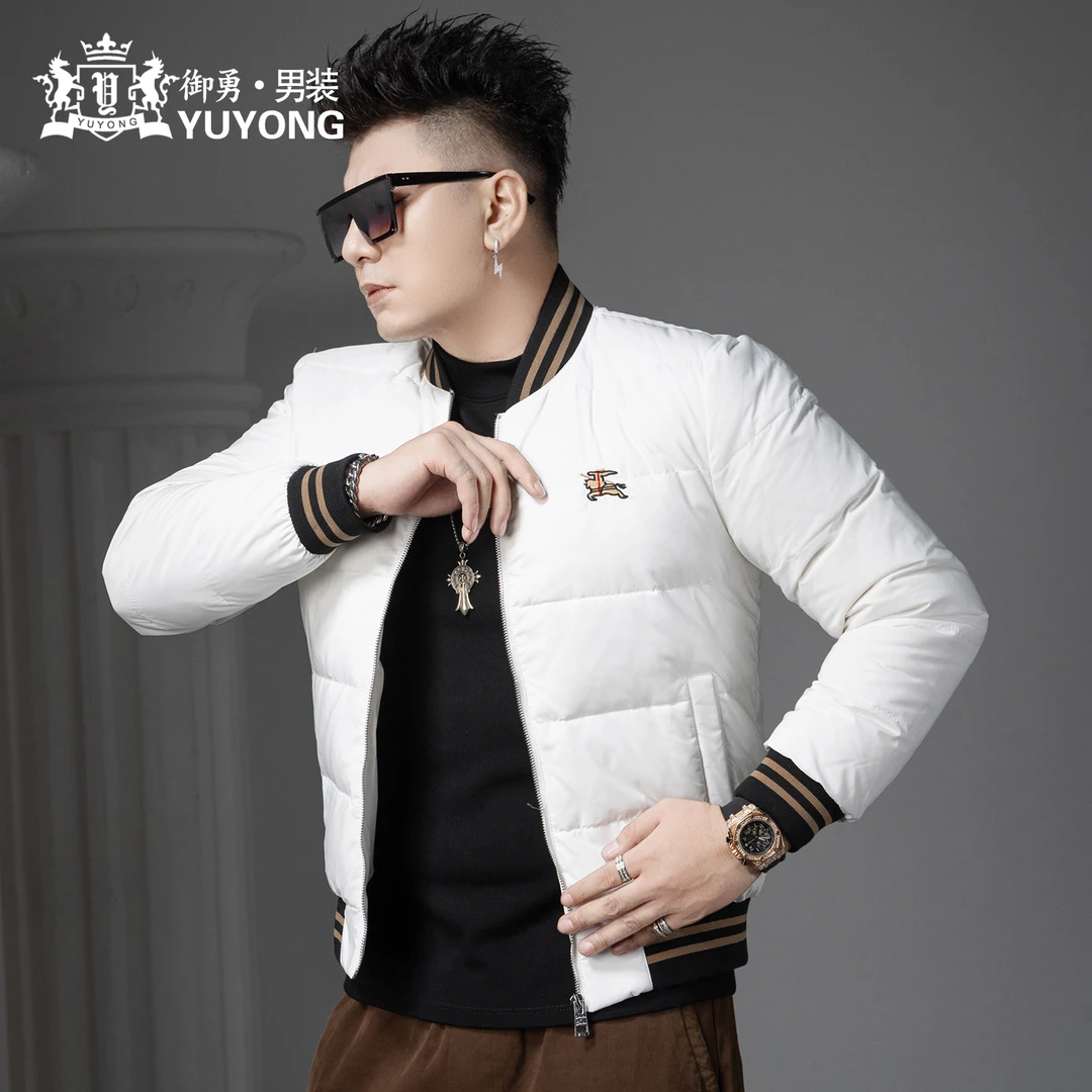 欧洲站棒球领羽绒服男冬季2025新款潮流刺绣保暖防寒服白鸭绒外套