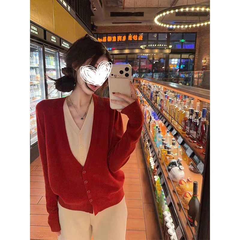 氛围感新年红色假两件V领毛衣秋冬宽松百搭慵懒风气质针织开衫