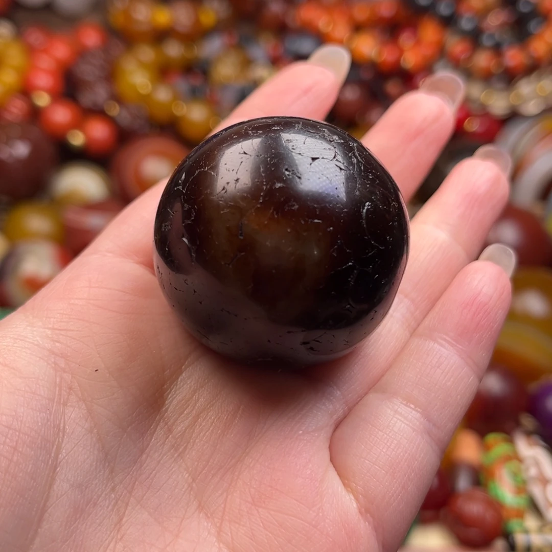 宝***爷玛瑙/玉髓未镶嵌颈饰