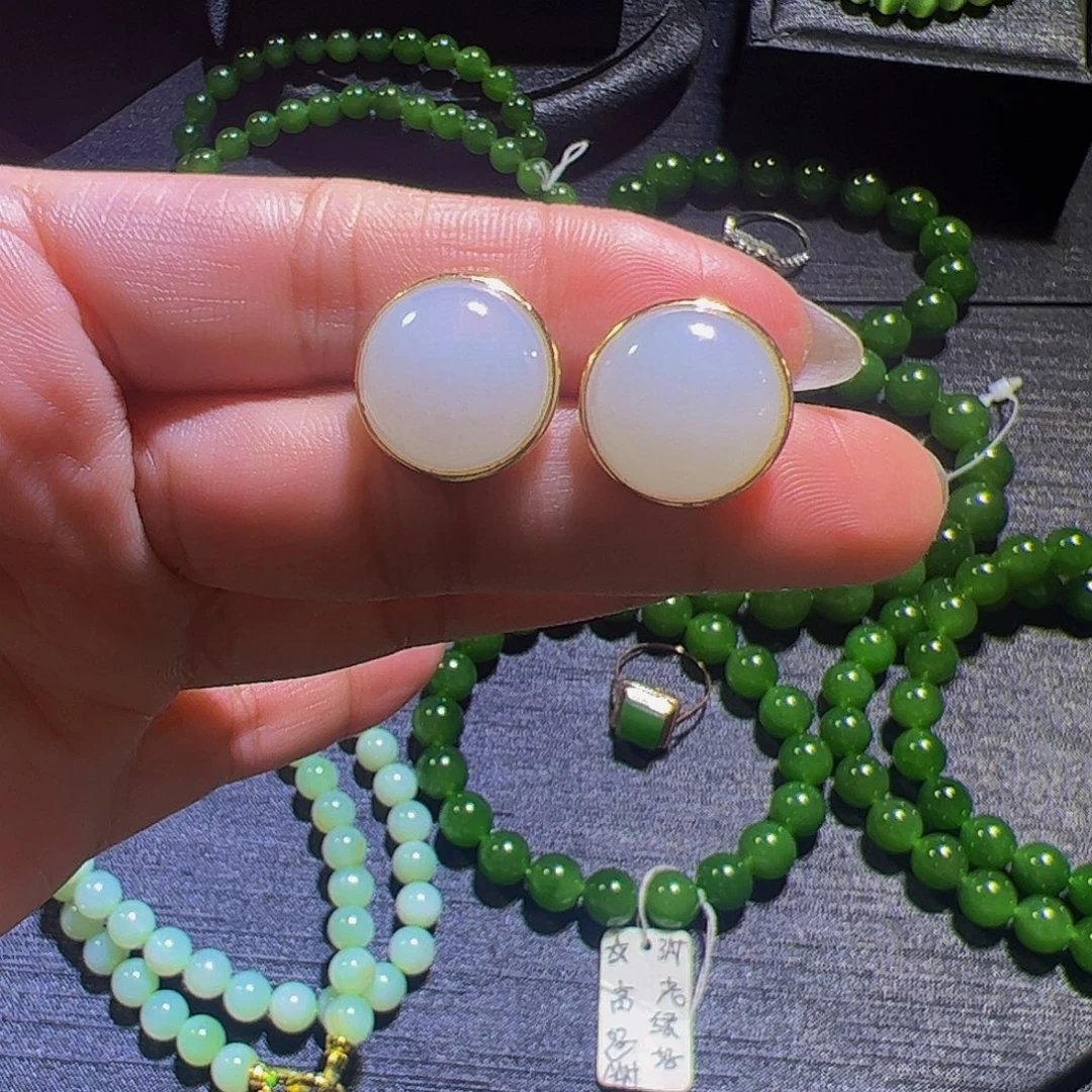 和田玉银S925镶嵌珠宝奇石白玉大耳钉