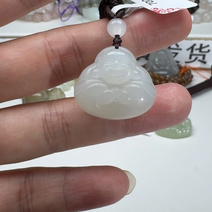 和田玉吊坠(赠链)未镶嵌33