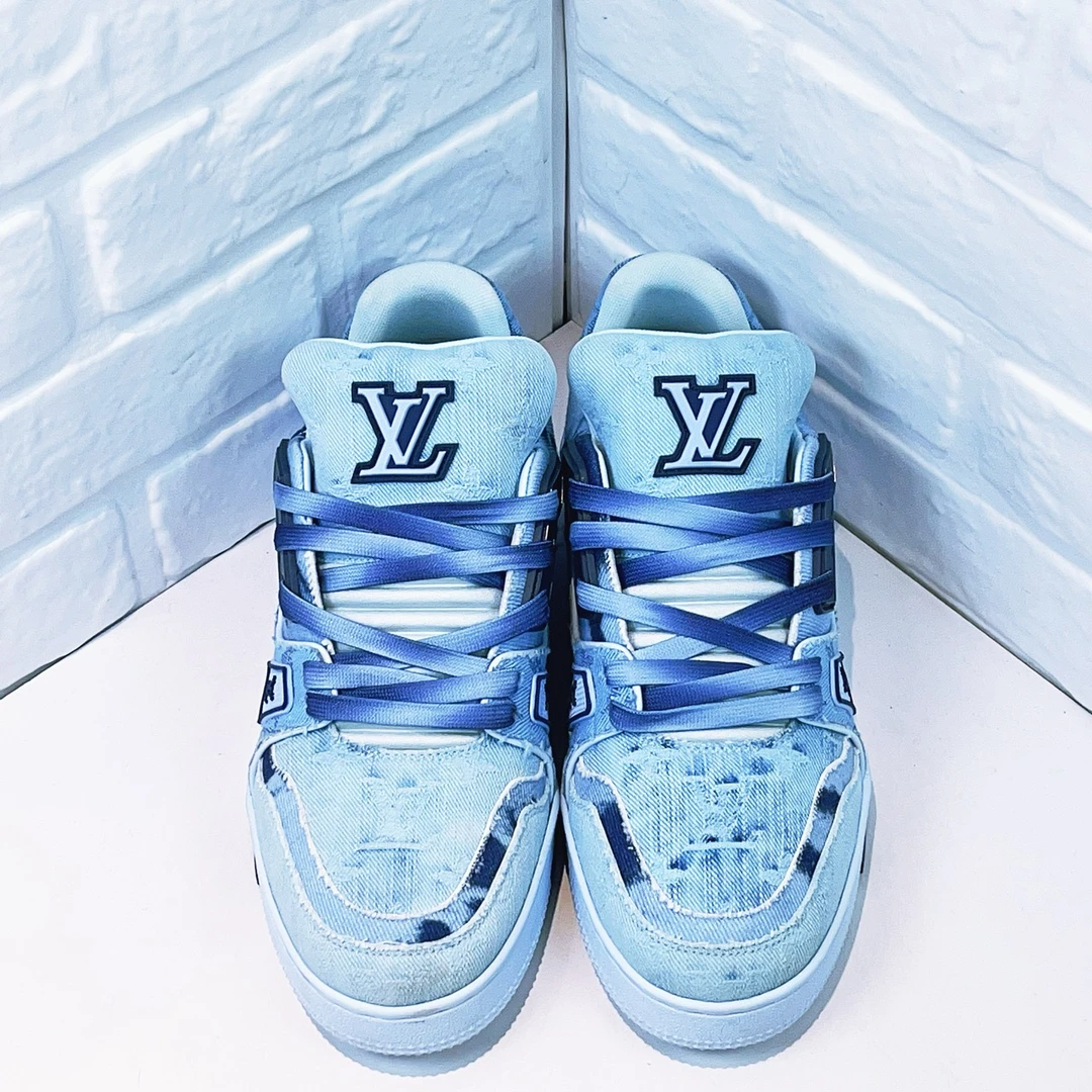99新 LouisVuitton/路易威登 trainer 扎染浅蓝 欧码5.5码39.5码