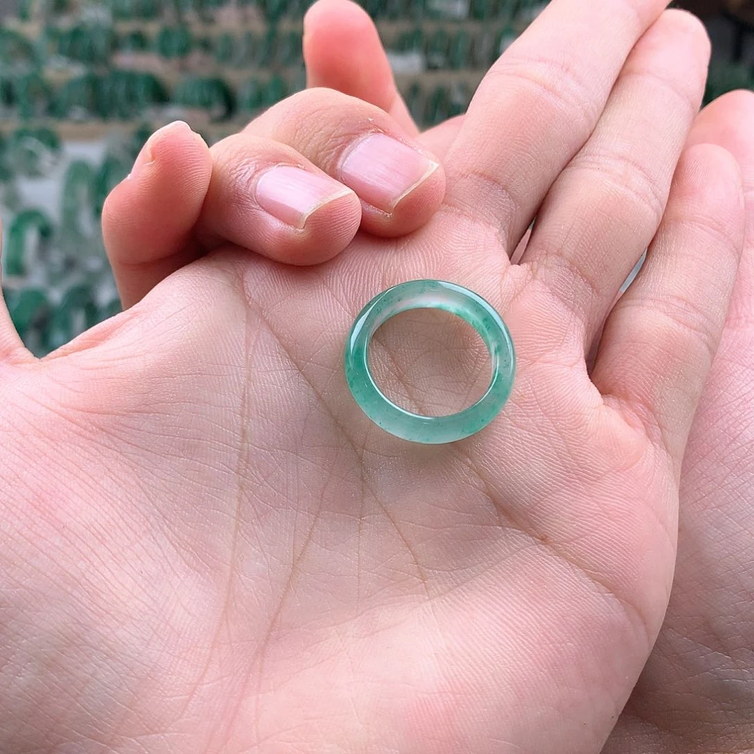 未镶嵌手镯石英质玉（非洲翠）15号圈