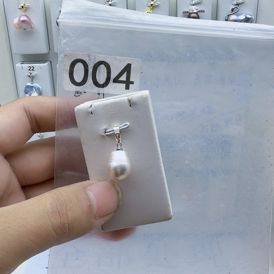 合金淡水珍珠颈饰