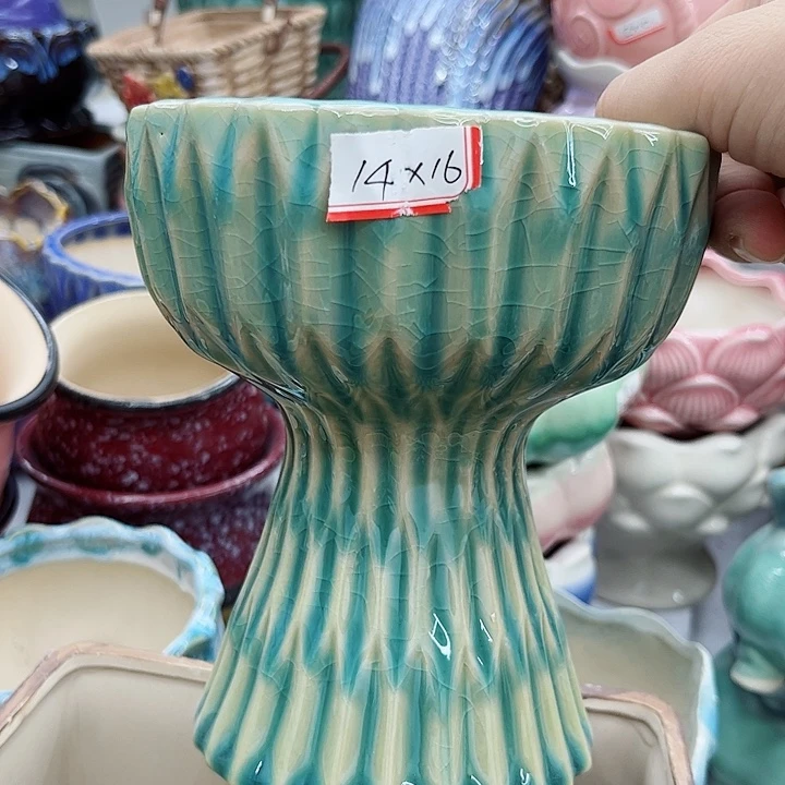 多肉绿植陶瓷花盆9.9包邮，有孔