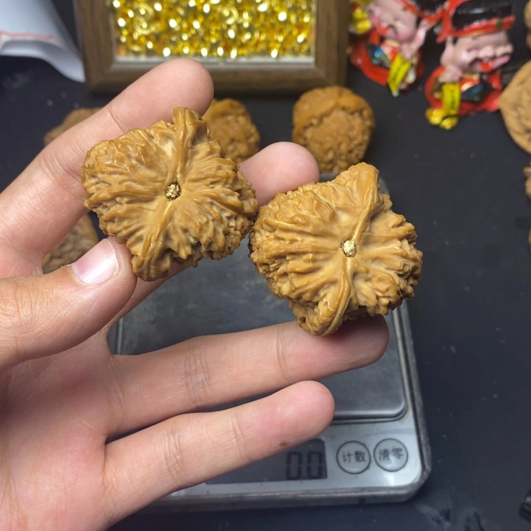 吊坠文玩核桃南疆