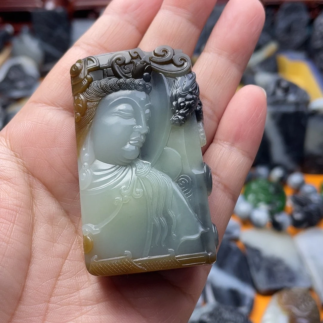 用***叁吊坠(不含链)未镶嵌和田玉