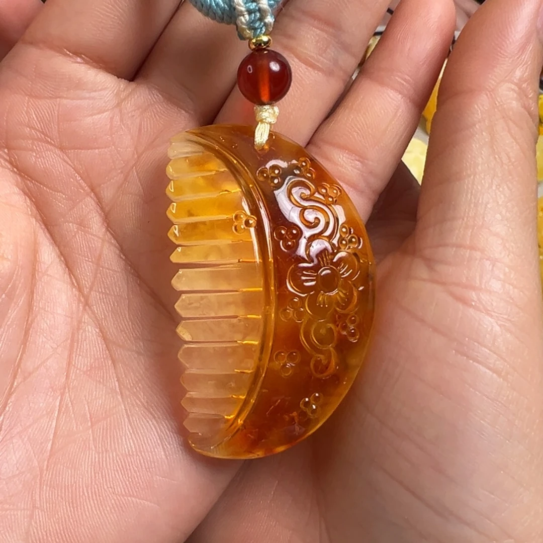 琥珀未镶嵌裸石琥珀