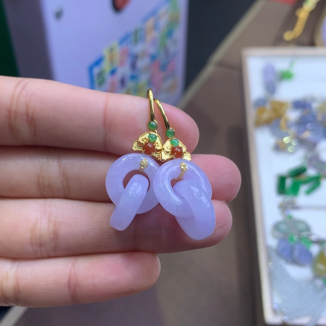 翡翠18K金镶嵌颈饰翡翠