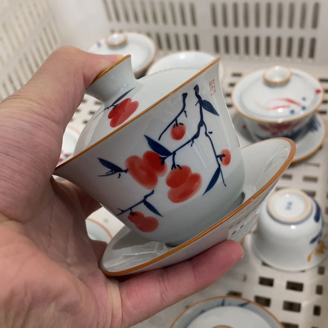 釉下手绘茶具大瑕，