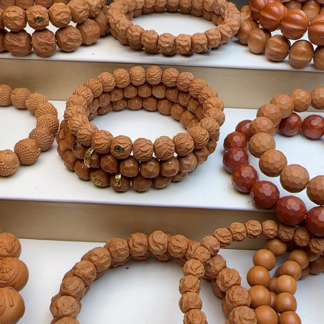 占***王猴头核桃手串全品二等龙蛇缠各一条