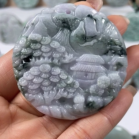 翡翠颈饰未镶嵌山水牌福利翡翠两面工福利