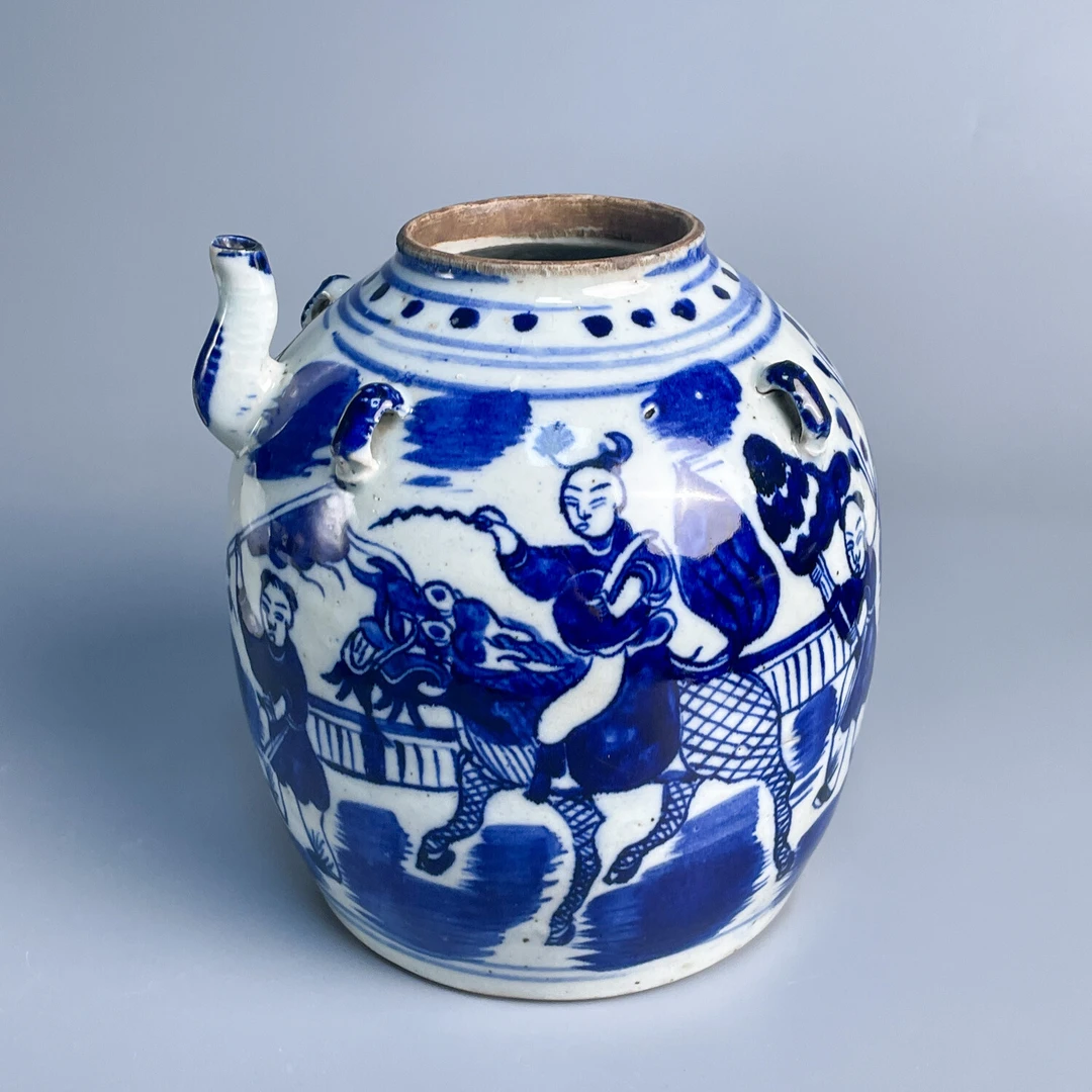 M25LR000878 - 清光绪青花麒麟送子纹大茶壶