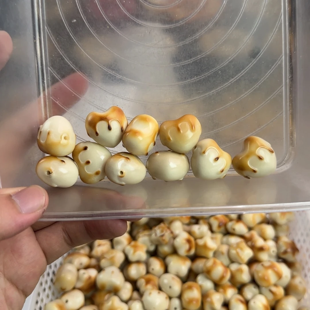 腊***子菩提根/象牙果吊坠微瑕疵黄油爱心10颗