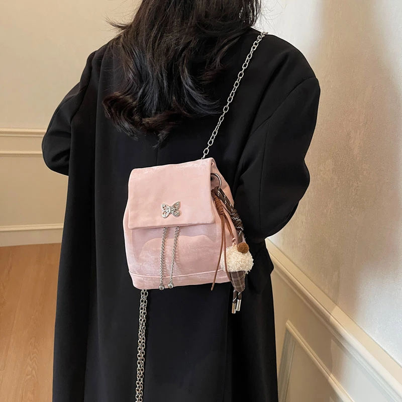 艾米兔女包复古纯色小众简约时尚通勤休闲百搭潮流洋气双肩包