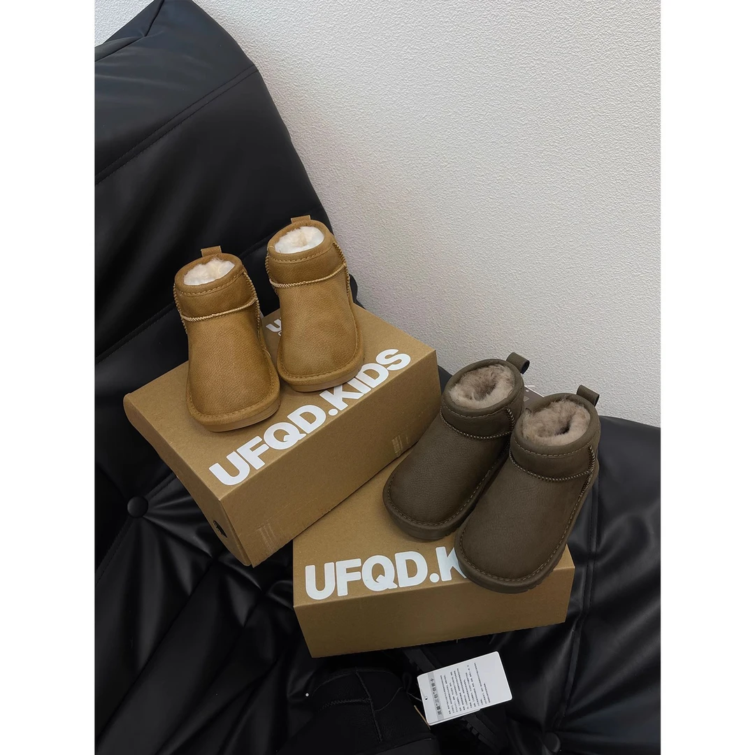 1.15儿童防水雪地靴男童冬季新款保暖大棉鞋加绒加厚棉靴女童9301