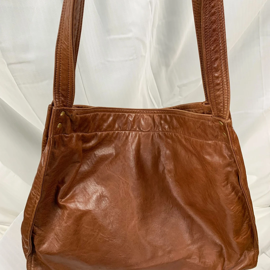 【国庆活动福利日】25042龙戈复古皮具羊皮托特包