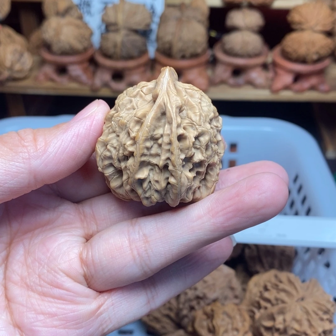 l***）文玩核桃把件文玩