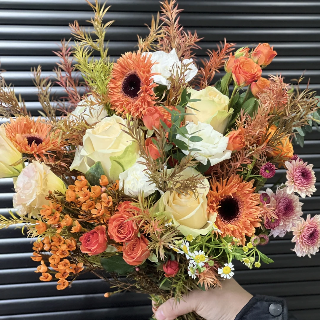 【双节狂欢日】阳光明媚 玫瑰弗朗腊梅千层金小菊橙色系混搭