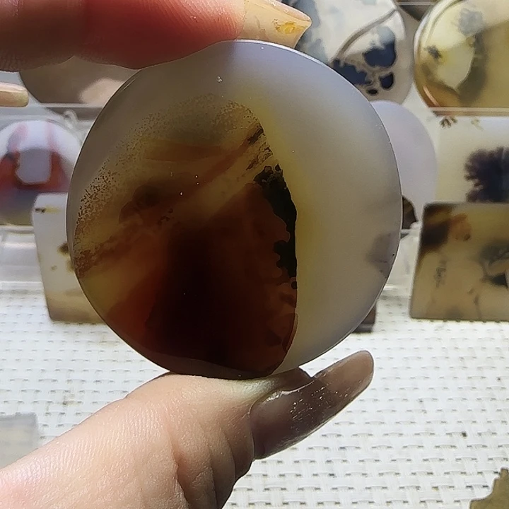 玛瑙/玉髓未镶嵌珠宝奇石