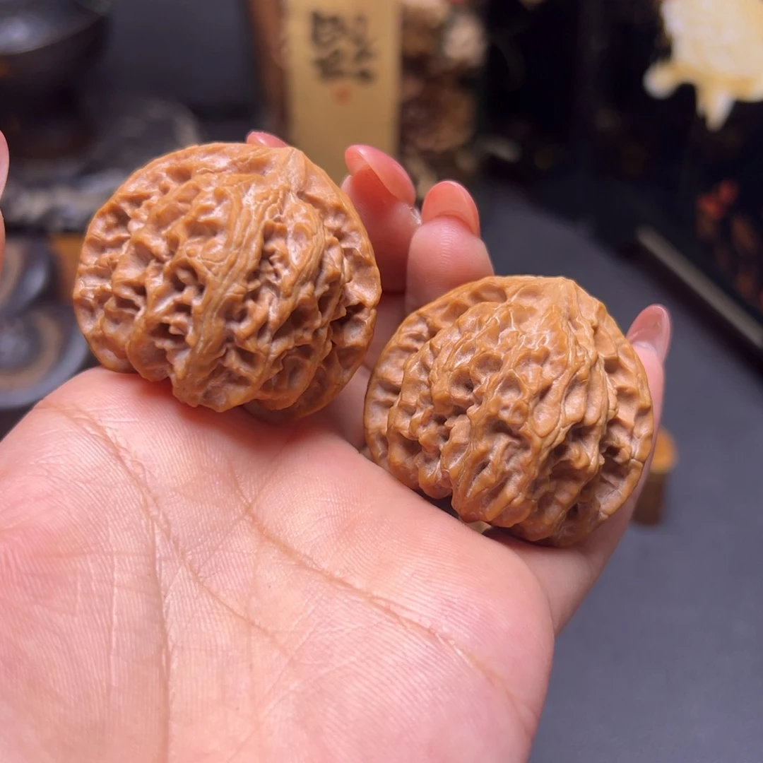 文玩核桃把件苹果园原桩桃心39全品