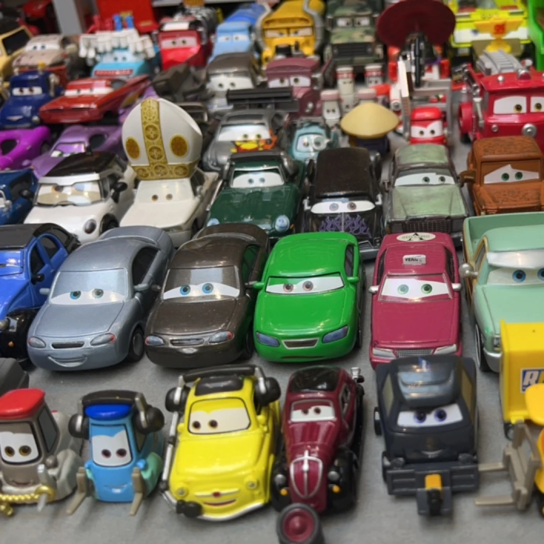 专拍菠萝车库中古玩具玩具汽车总动员合金车模型玩具孤品散货
