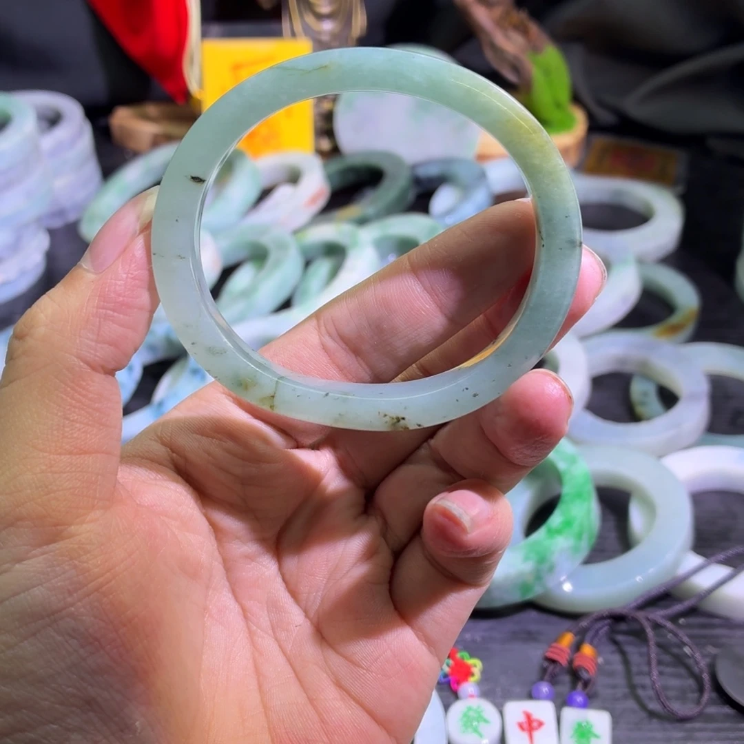 定制翡翠未镶嵌天然翡翠A货毛胚手镯定制