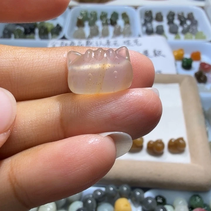 未镶嵌和田玉珠宝半成品