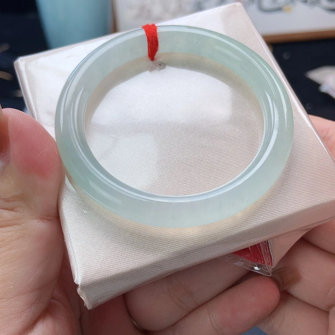 翡翠未镶嵌手镯23号