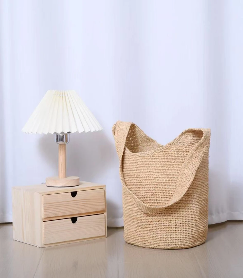 100%拉菲草水桶包小钟高级编织大容量沙滩夏季洋气托特包百搭