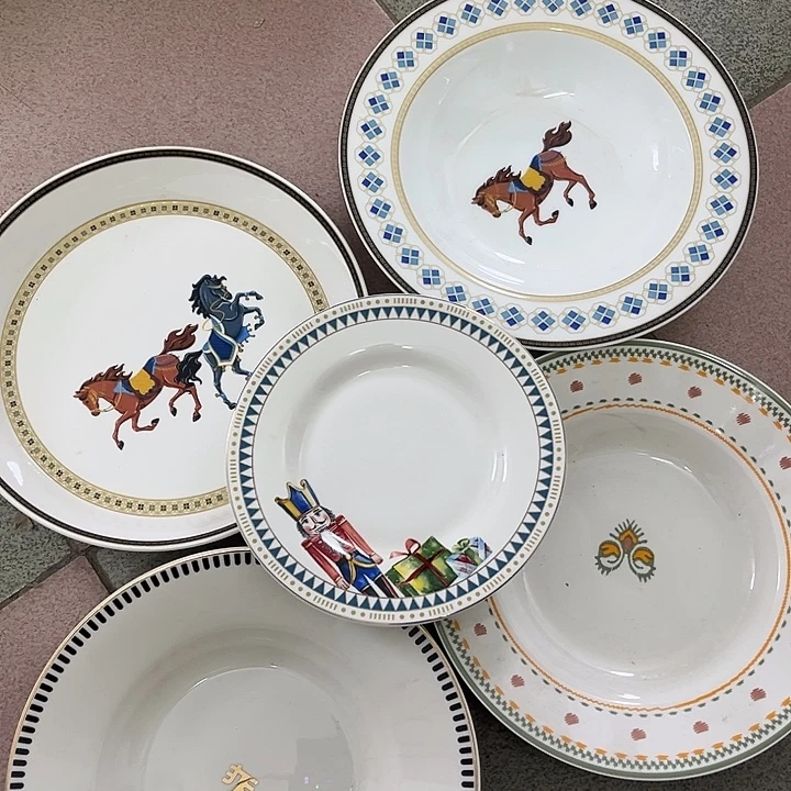 新骨瓷默认微瑕，4个餐具
