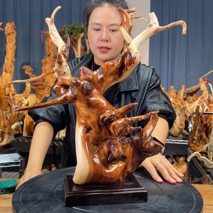 柏木（崖柏）随型飘枝