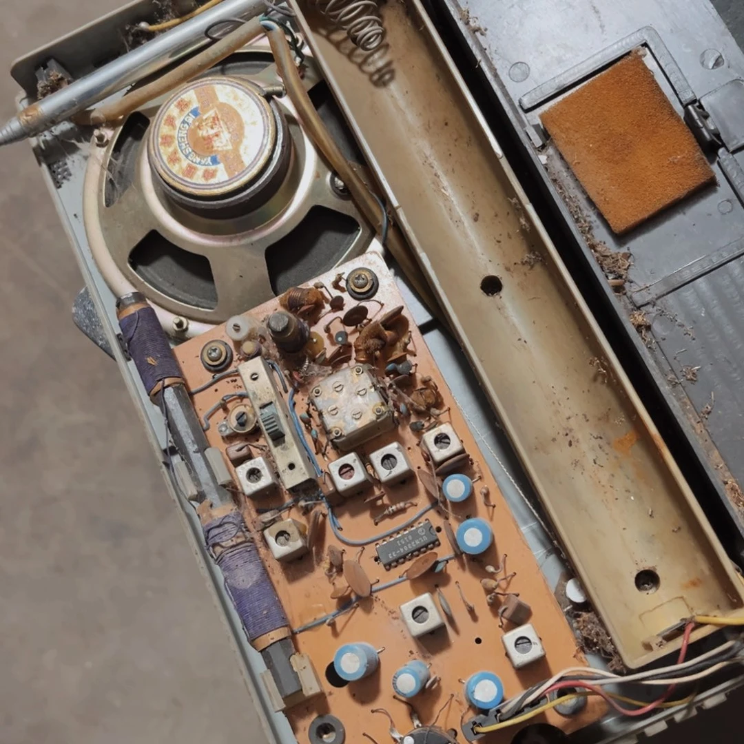 8新蝴蝶收音机配件出