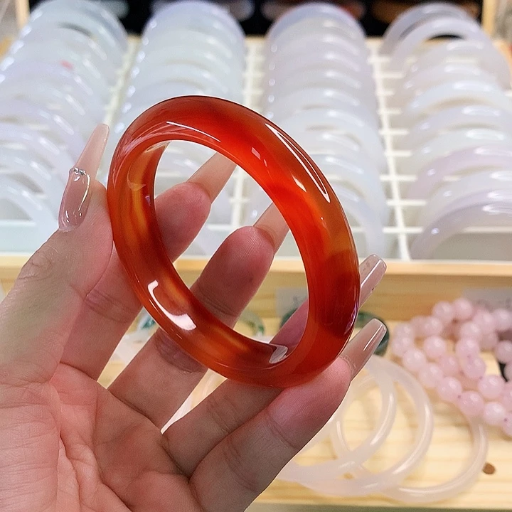 玛瑙/玉髓未镶嵌手镯