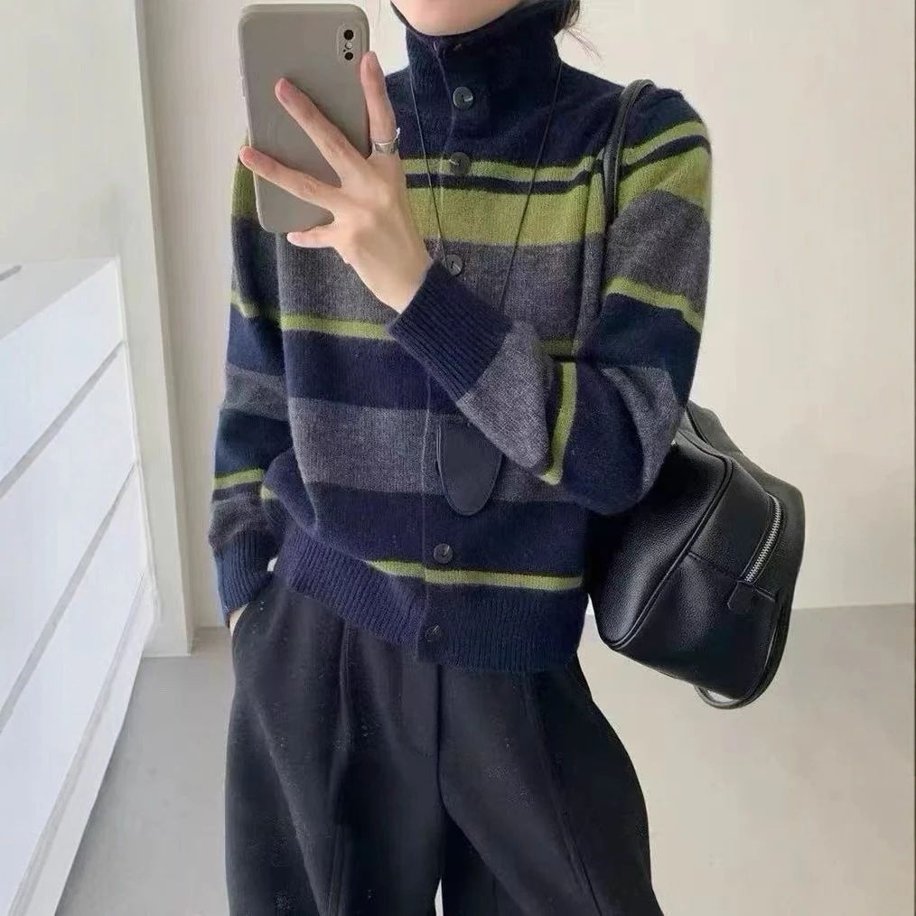 高级感条纹高领毛衣外套女2025年新款冬季针织开衫软糯百搭上衣