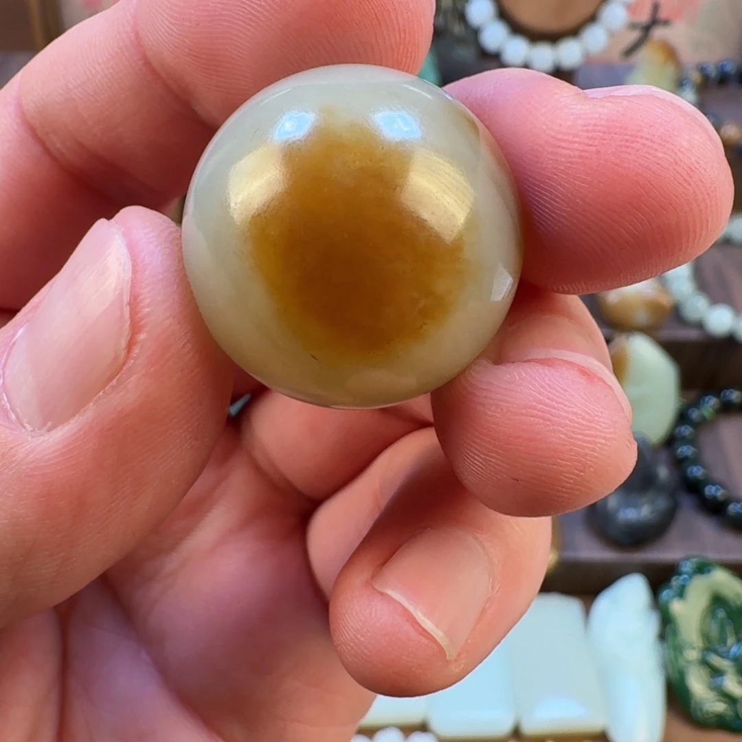 b***a和田玉（糖玉）未镶嵌吊坠(赠链)