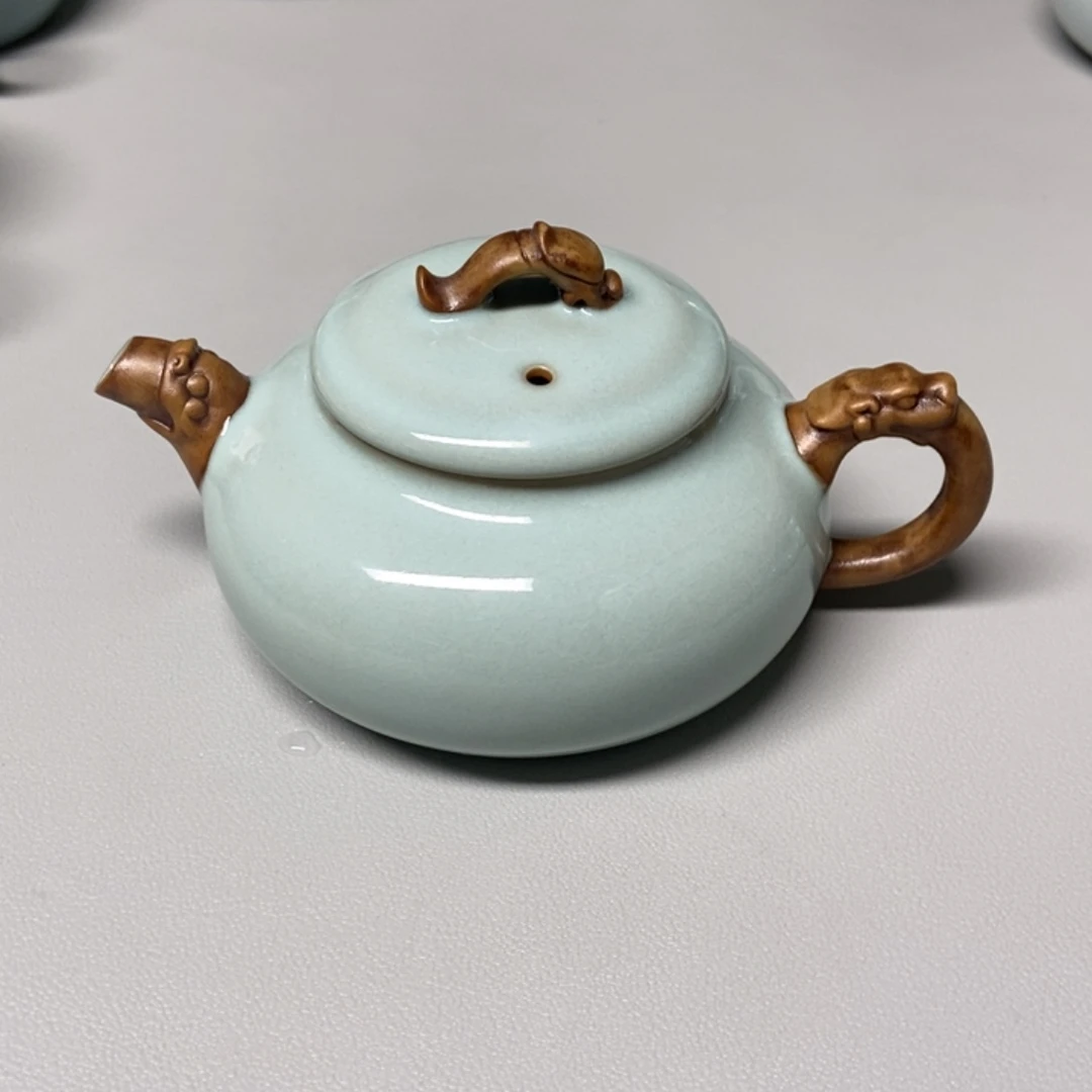 赵琳支钉龙壶带礼盒