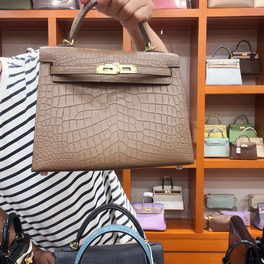 鳄鱼皮（革）N****y