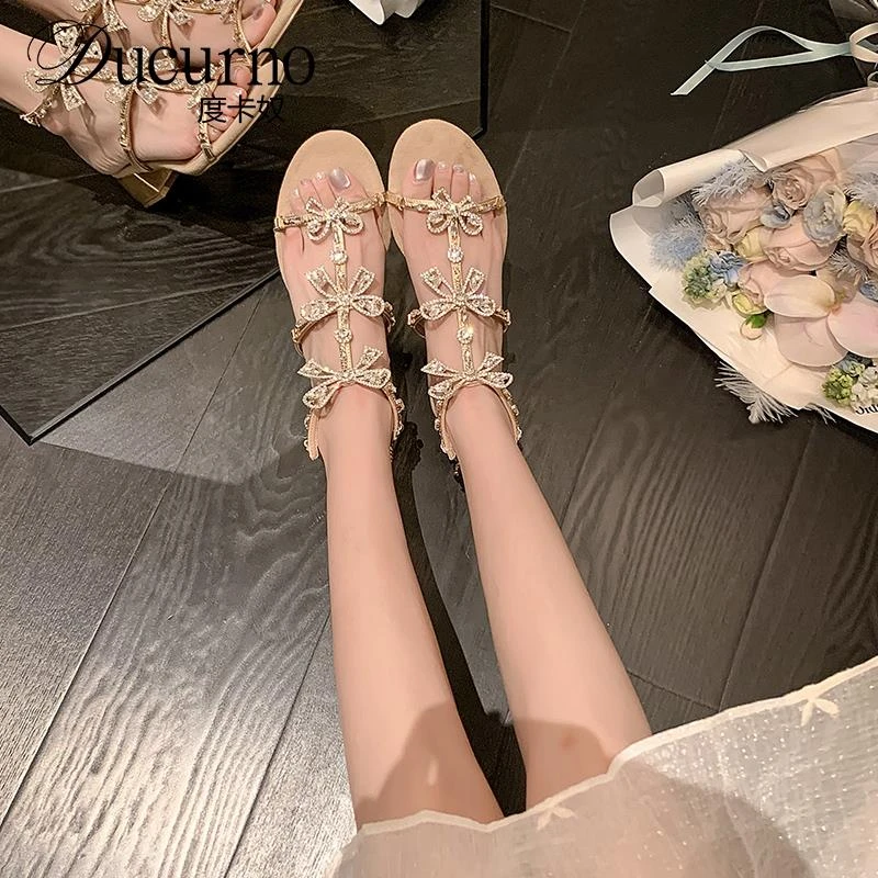 绝美水钻蝴蝶结不累脚凉鞋女夏2025新款法式仙女风金色粗跟罗马鞋