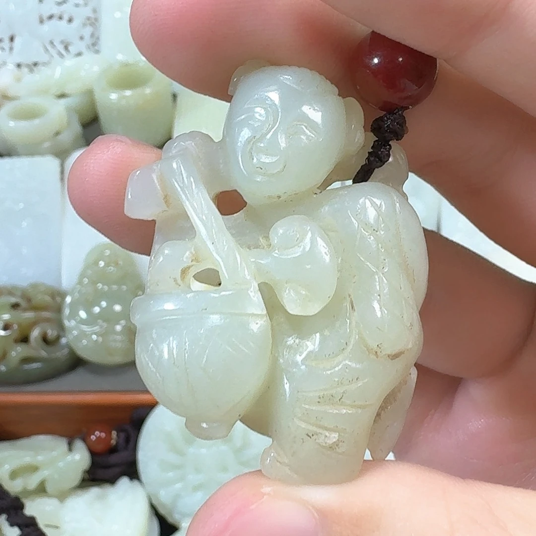 未镶嵌和田玉挂件