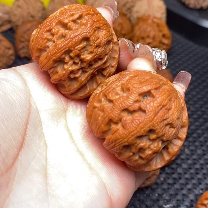 吊坠文玩核桃秦岭野生35