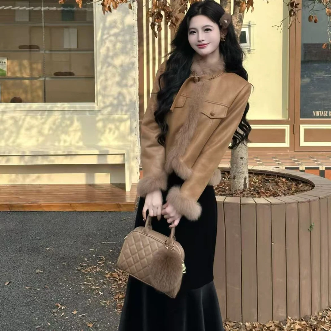 拉夏贝尔【柏林暮色】25冬季新时尚白鸭绒羽绒服+半身裙 10217 LSC