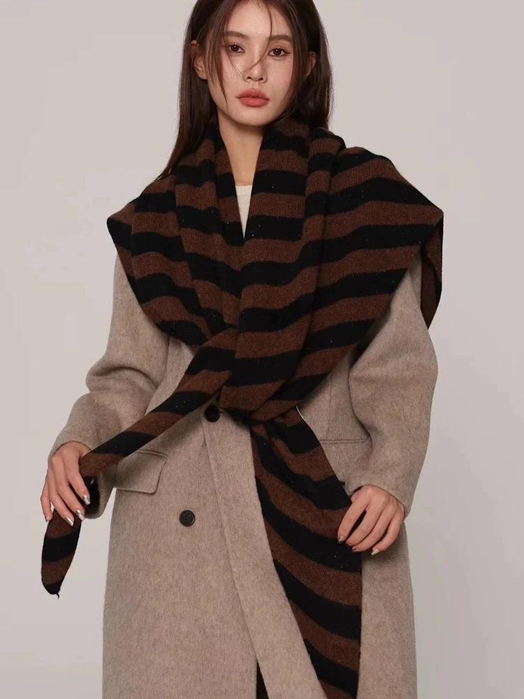 2025秋冬季韩版复古条纹羊毛围巾女保暖百搭长款毛线披肩