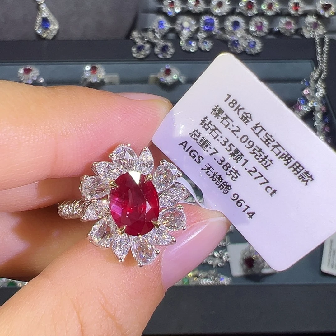 戒指18K金镶嵌红宝石