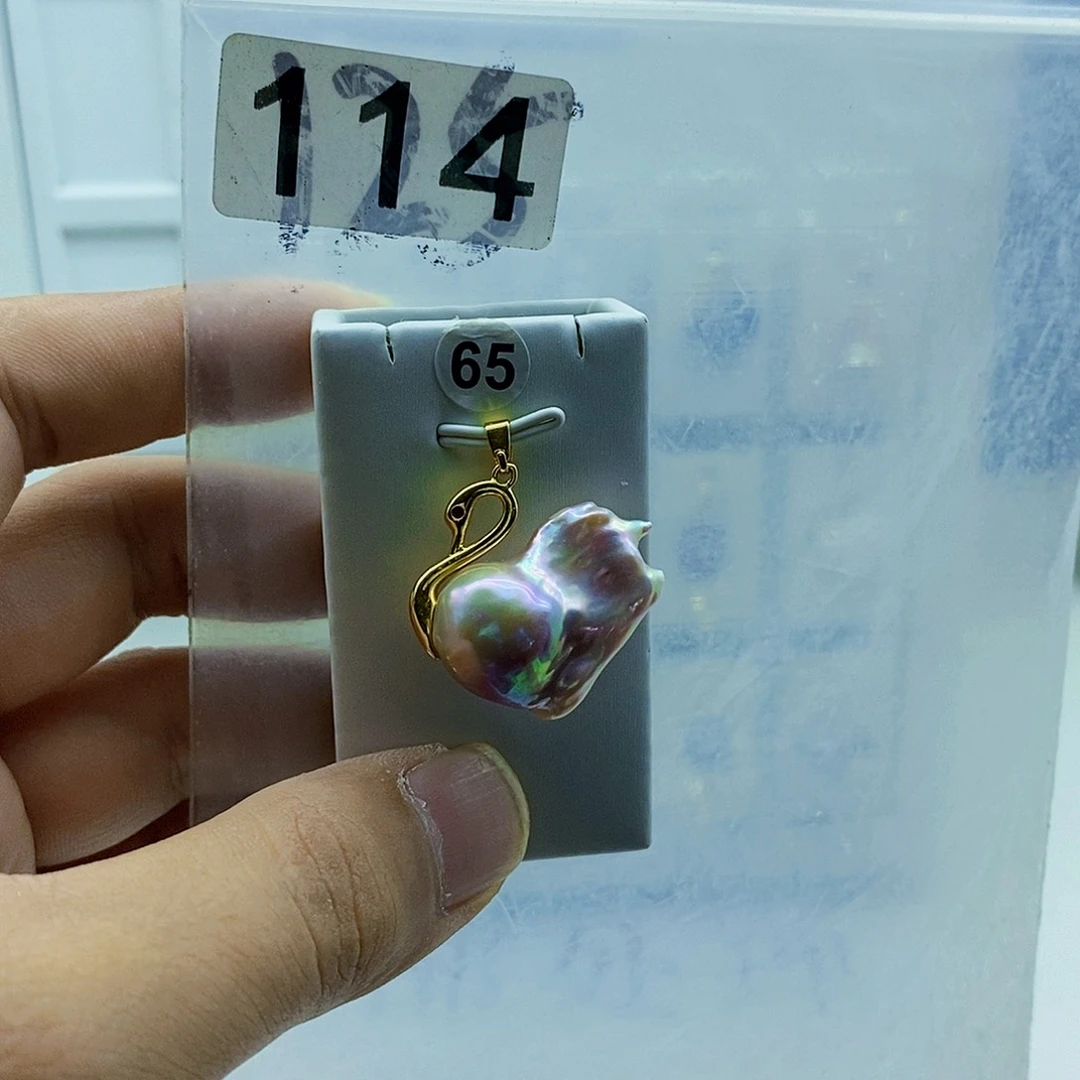 合金淡水珍珠颈饰