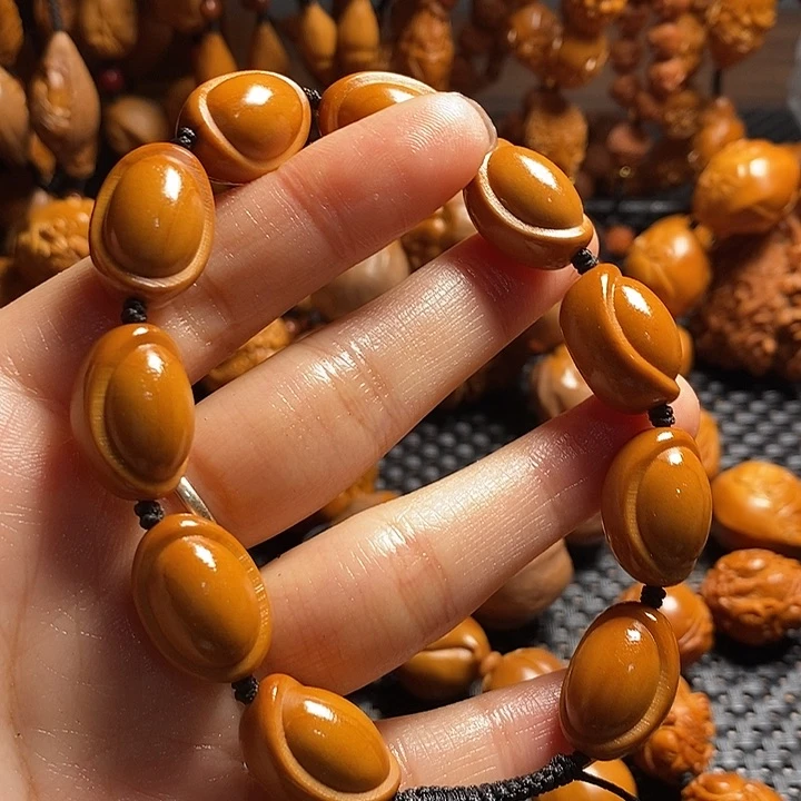 吊坠橄榄核金元宝