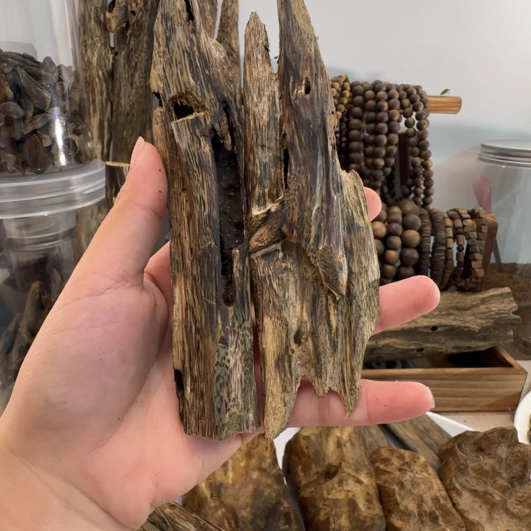 大***威天然虫漏 味道清新淡雅