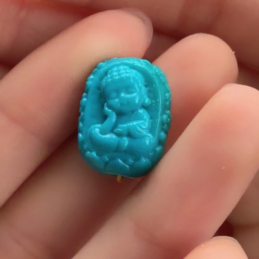 绿松石未镶嵌颈饰