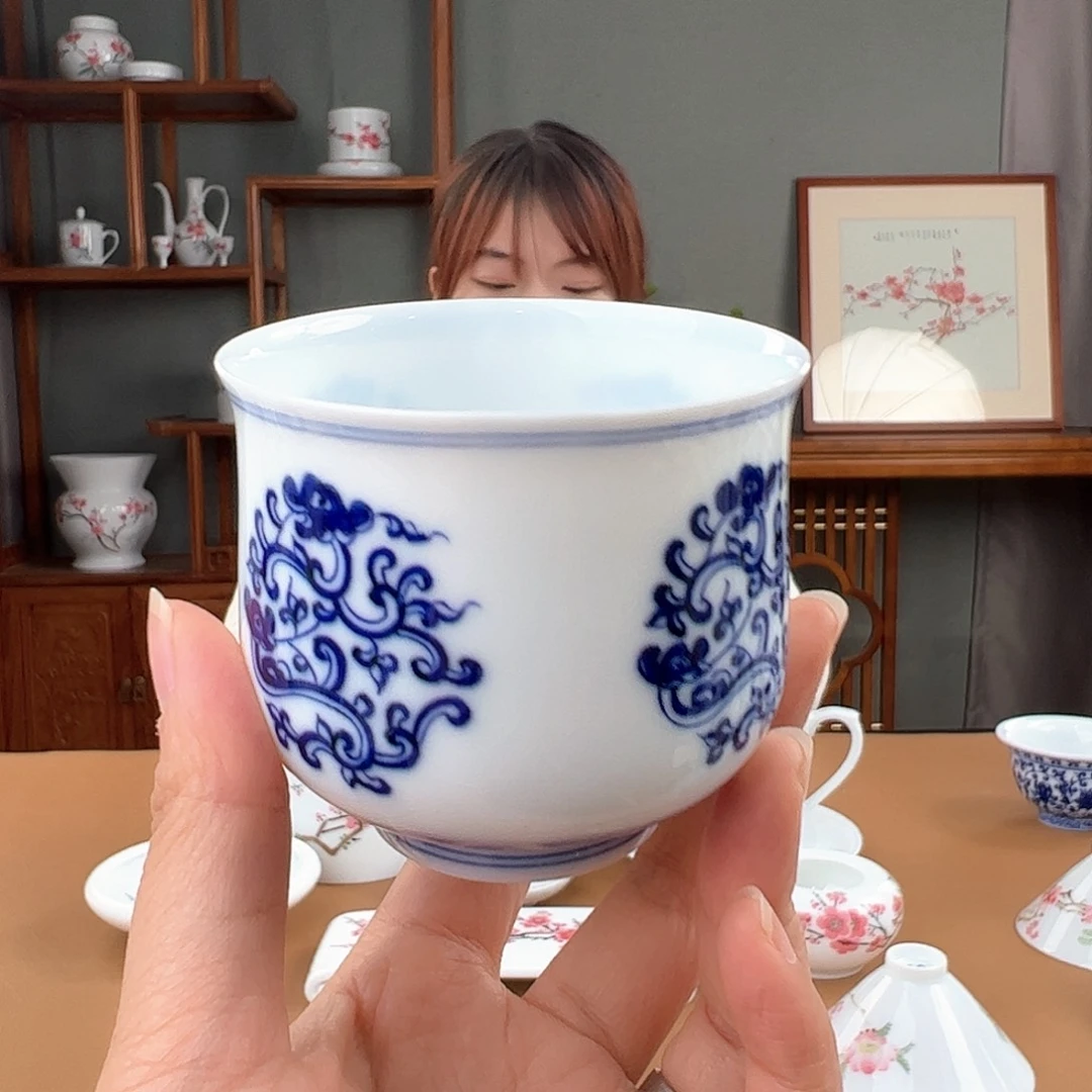 青花螭龙纹福筒杯