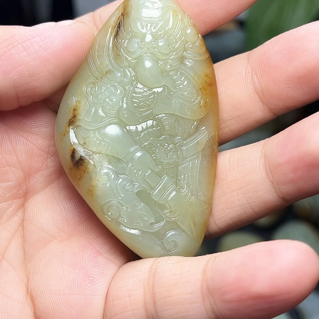 颈饰未镶嵌和田玉